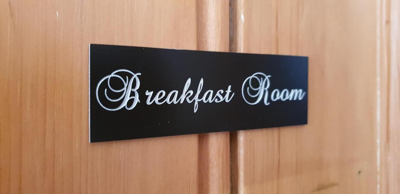 The Old Rectory Bed and Breakfast Largs Eksteriør billede